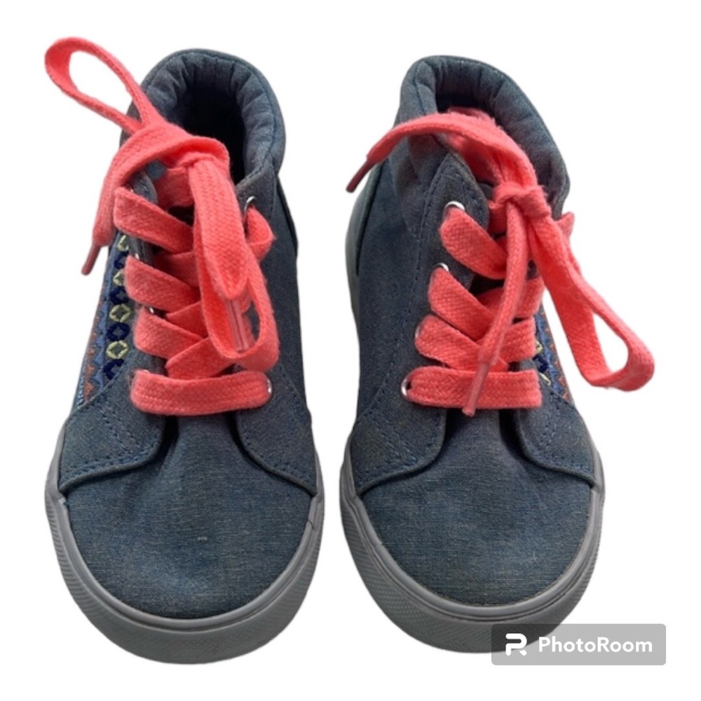 Girls shoes size 8